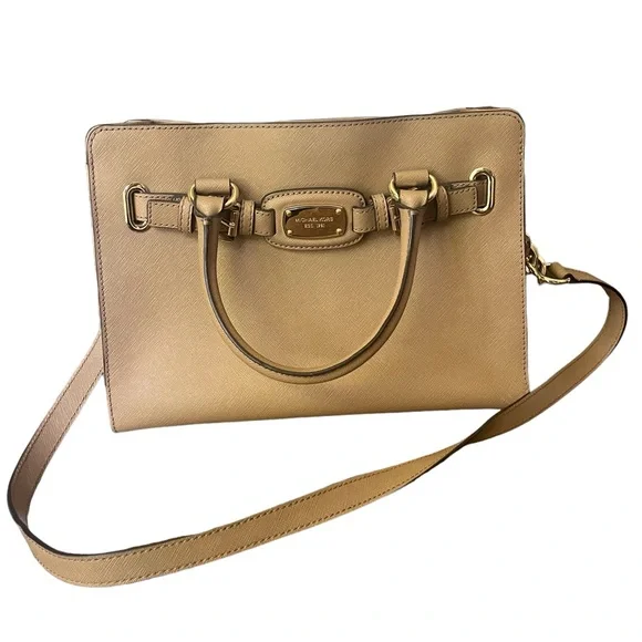 Authentic Michael Kors Leather Handbag in Tan- Size Medium - Picture 3 of 16